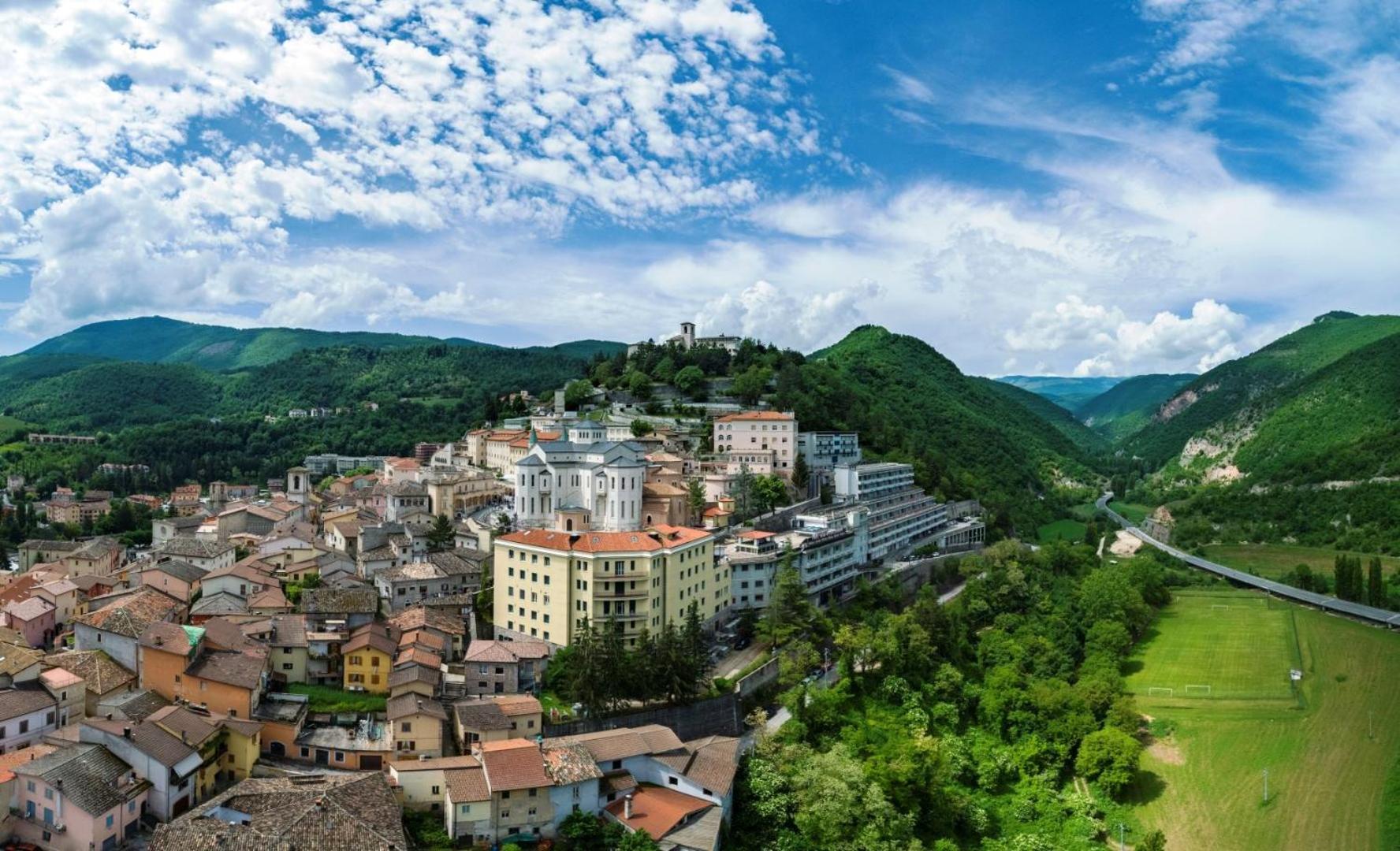 Hotel Delle Rose Cascia Luaran gambar
