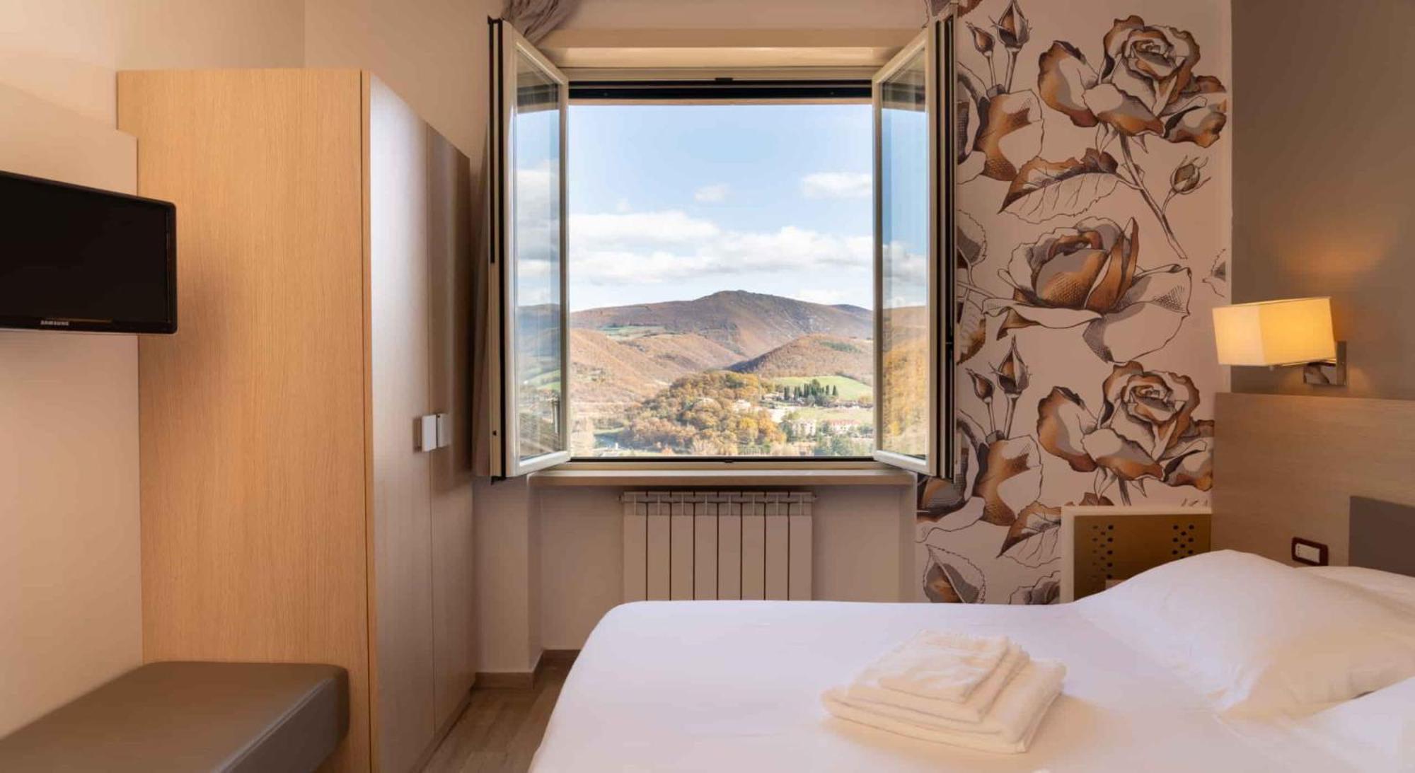 Hotel Delle Rose Cascia Luaran gambar