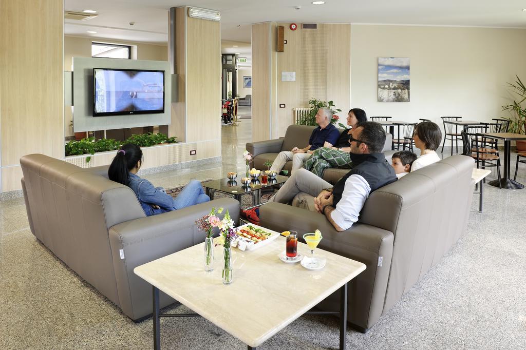 Hotel Delle Rose Cascia Luaran gambar