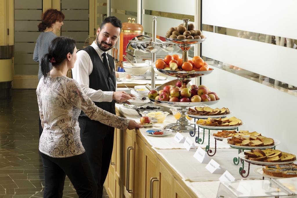 Hotel Delle Rose Cascia Luaran gambar